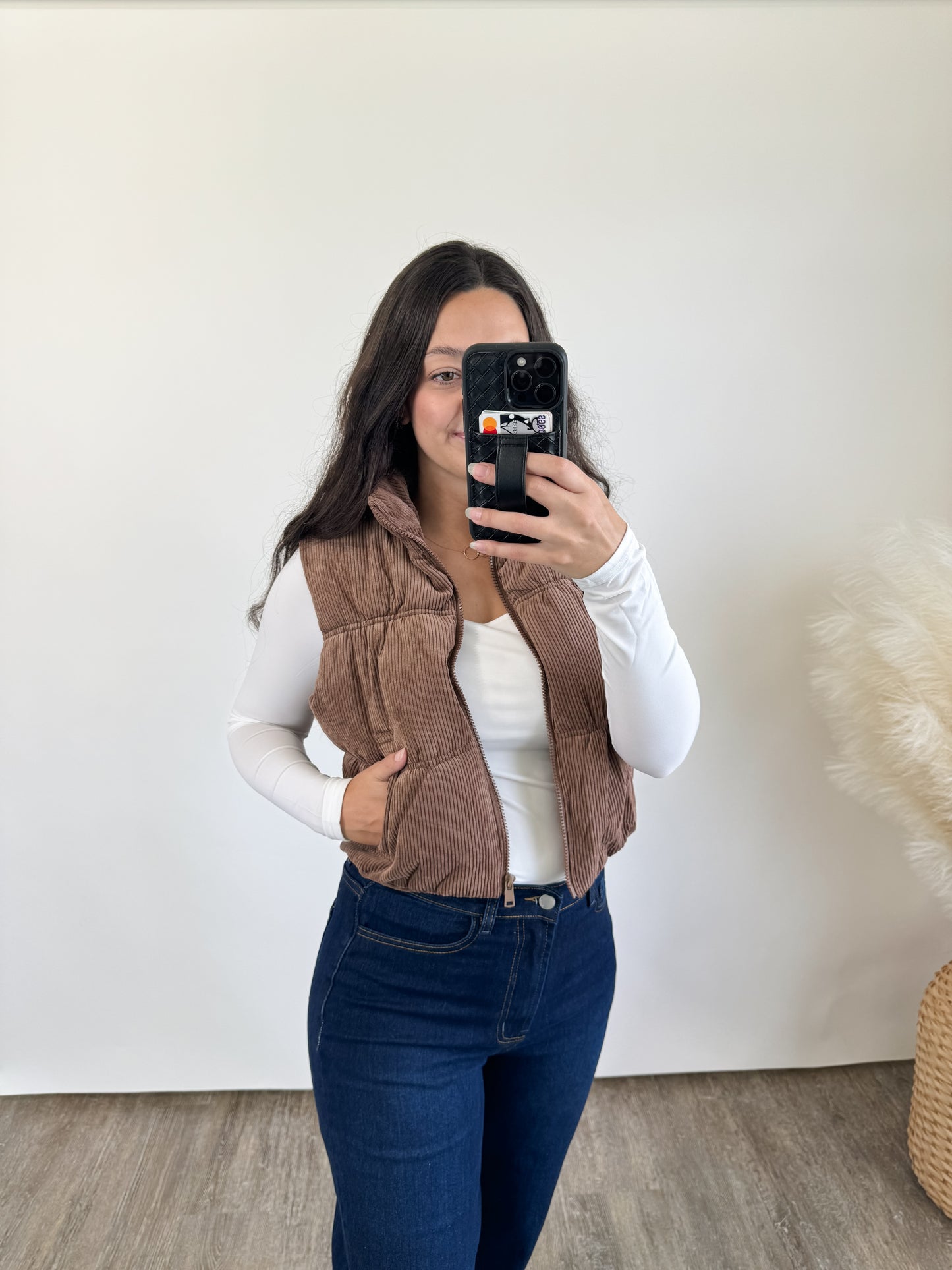 puffer szn corduroy vest