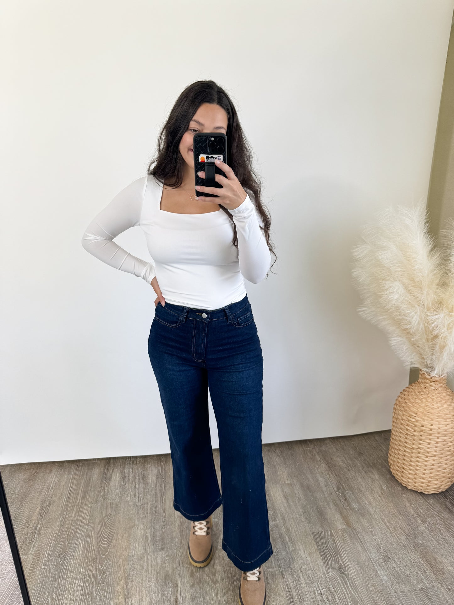 wide leg high waisted jeans