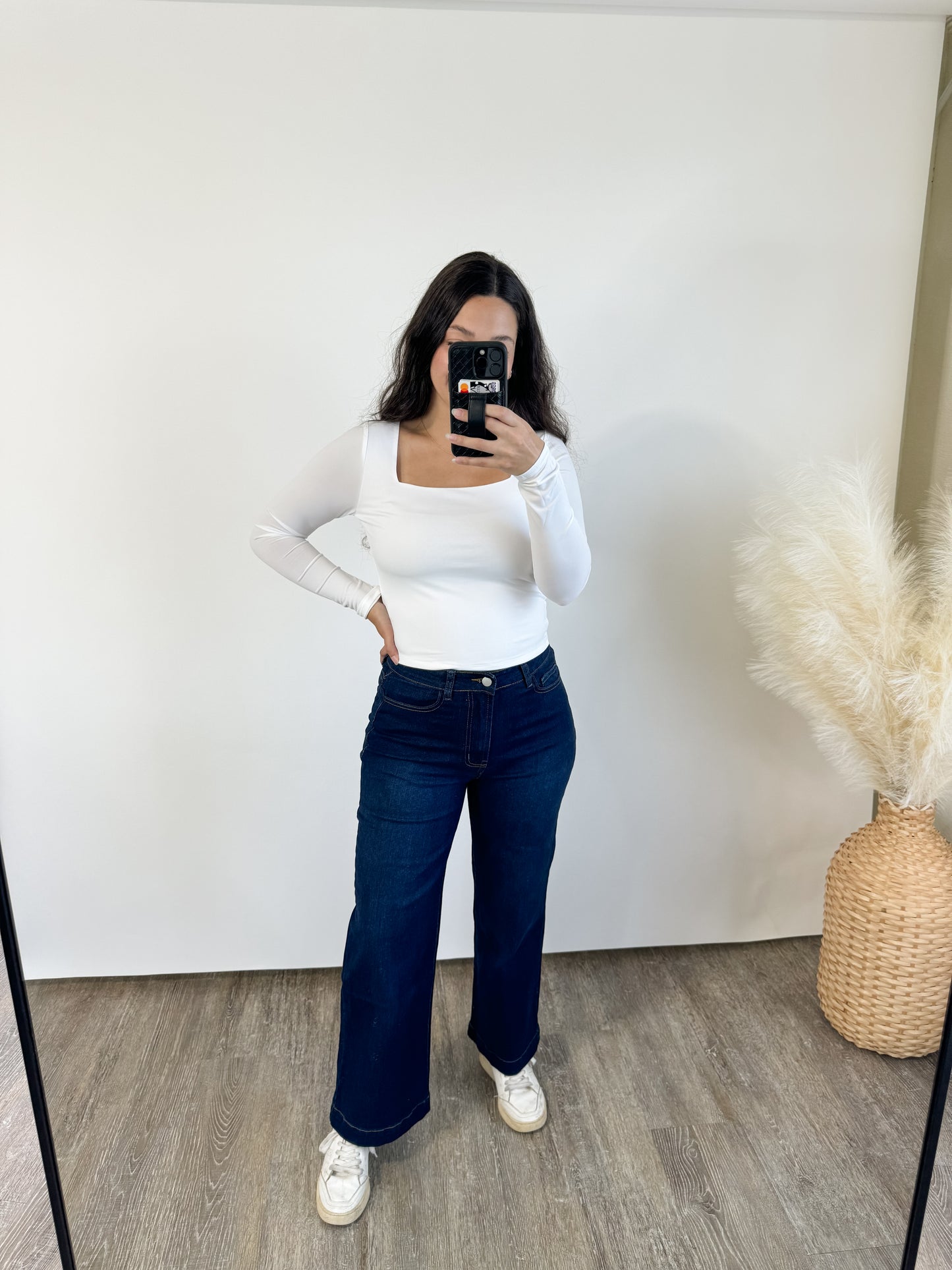 wide leg high waisted jeans