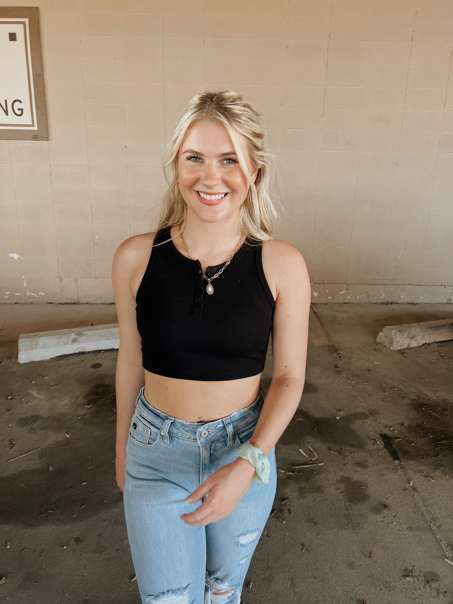 Button Down Tank